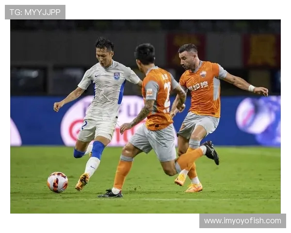 南京足球队与深圳足球队赛后分析：战术配合与表现评估