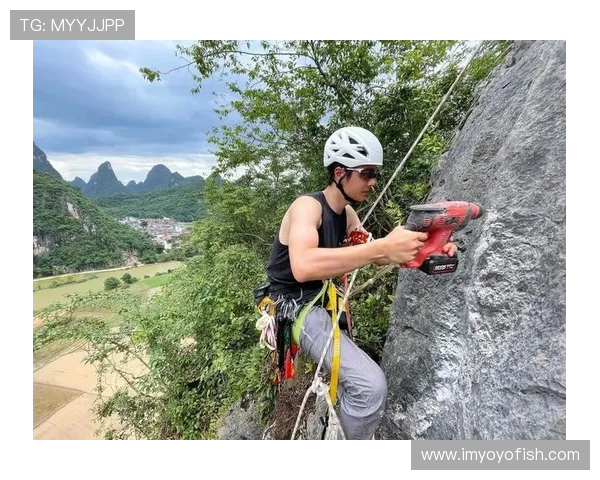 成都攀岩队运营揭秘:探索攀岩深度与团队协作的奥秘